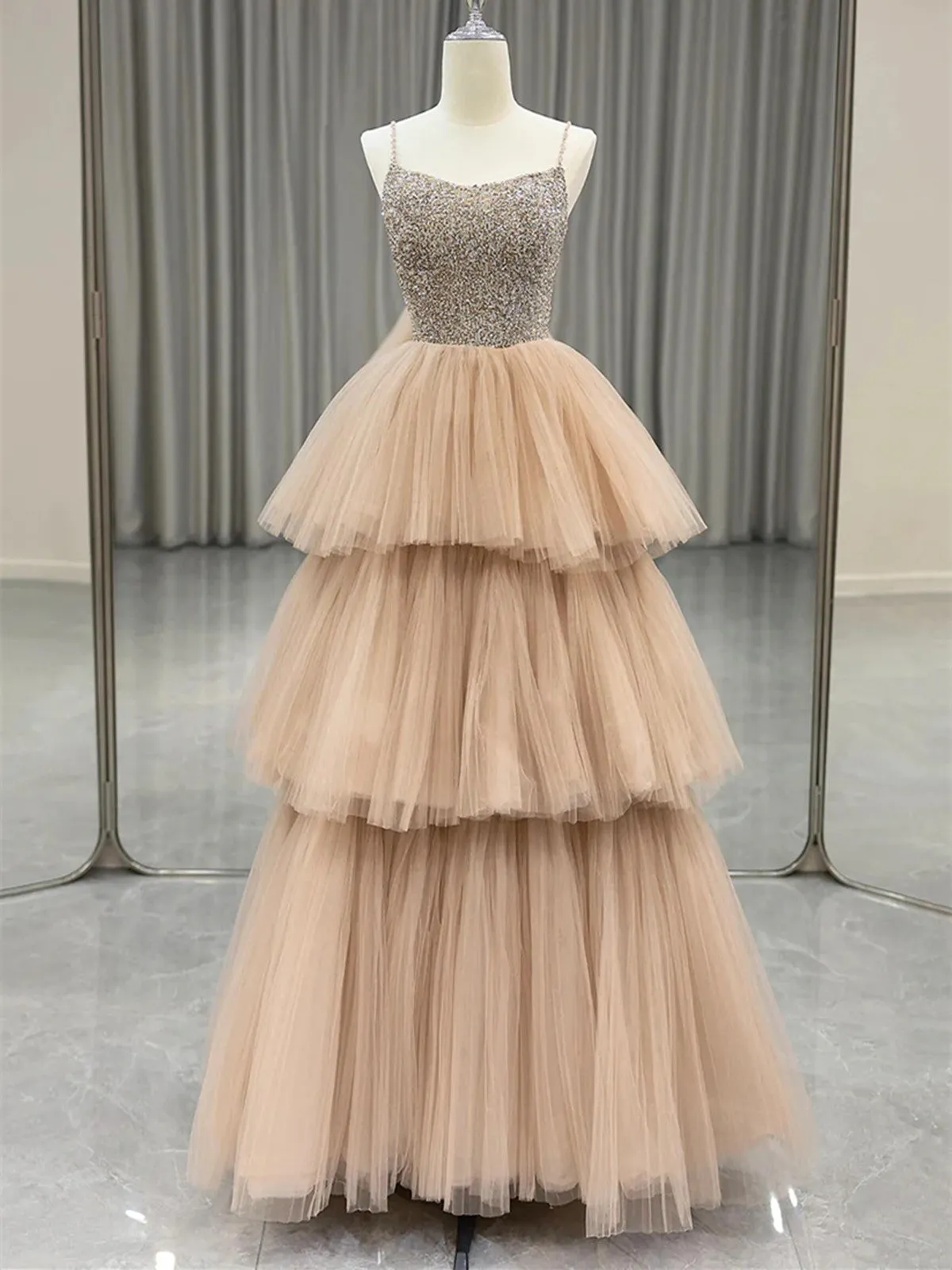 Elegant Beaded Spaghetti Strap Long Tulle Prom Dress with Champagne Layers - Stunning Evening Gown