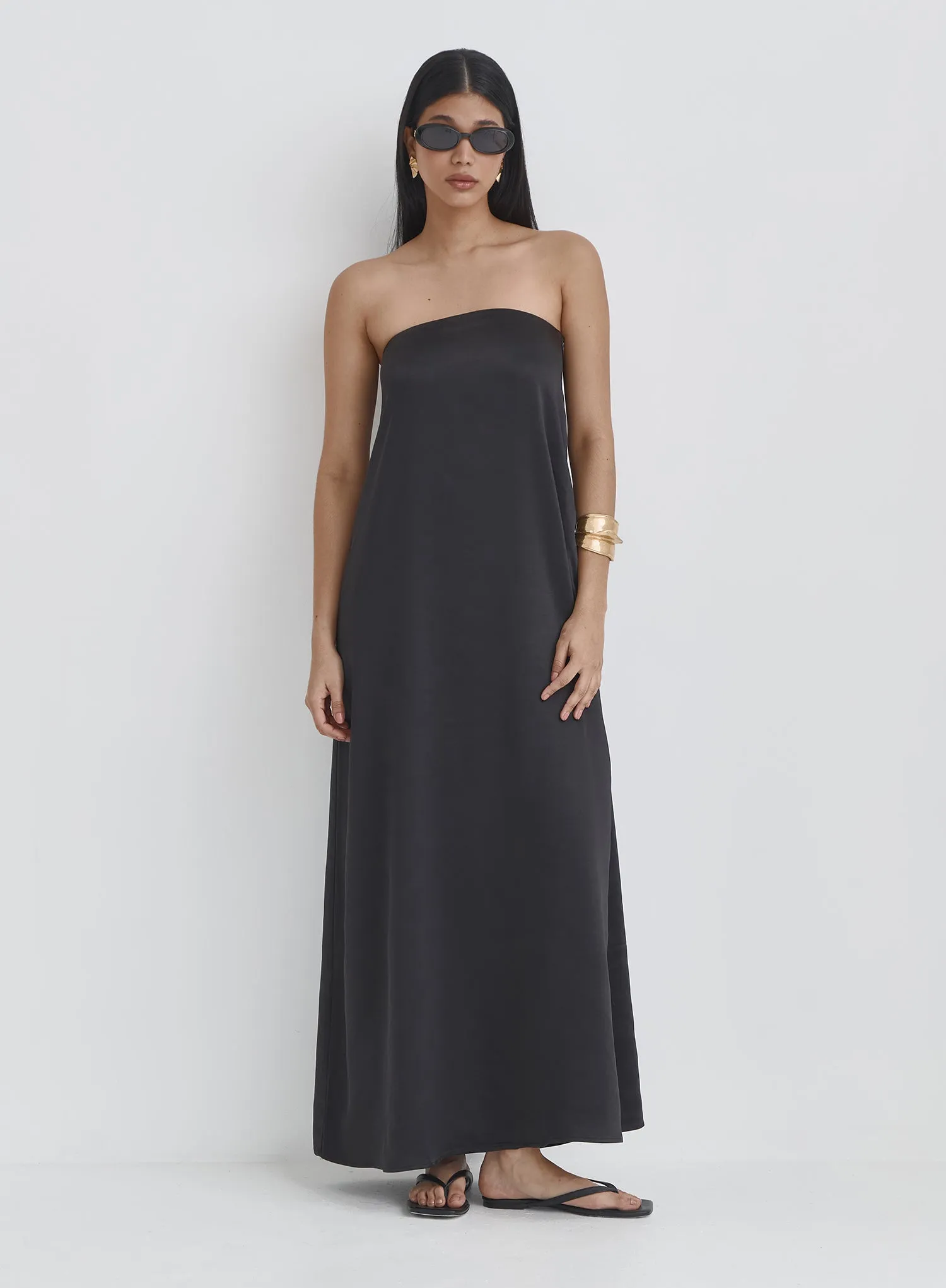 Meggans Elegant Black Satin Bandeau Maxi Dress