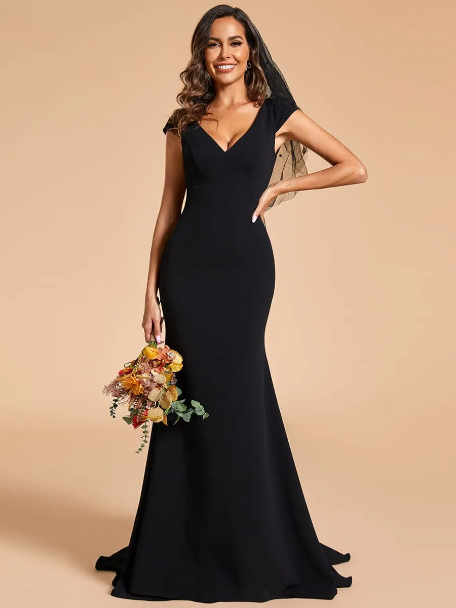 Cap Sleeve Deep V-Neck Backless Fishtail Wedding Dress