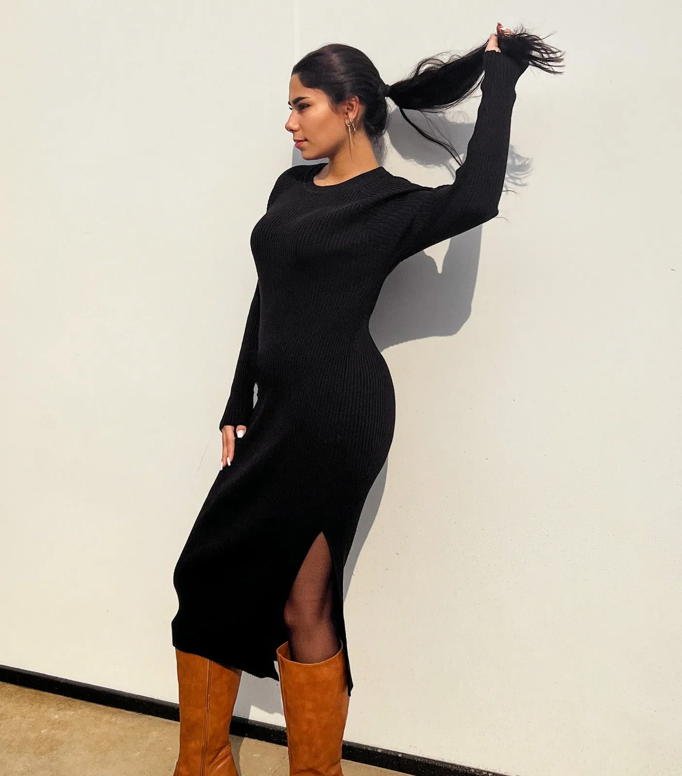 Daring Knitted Dress Black