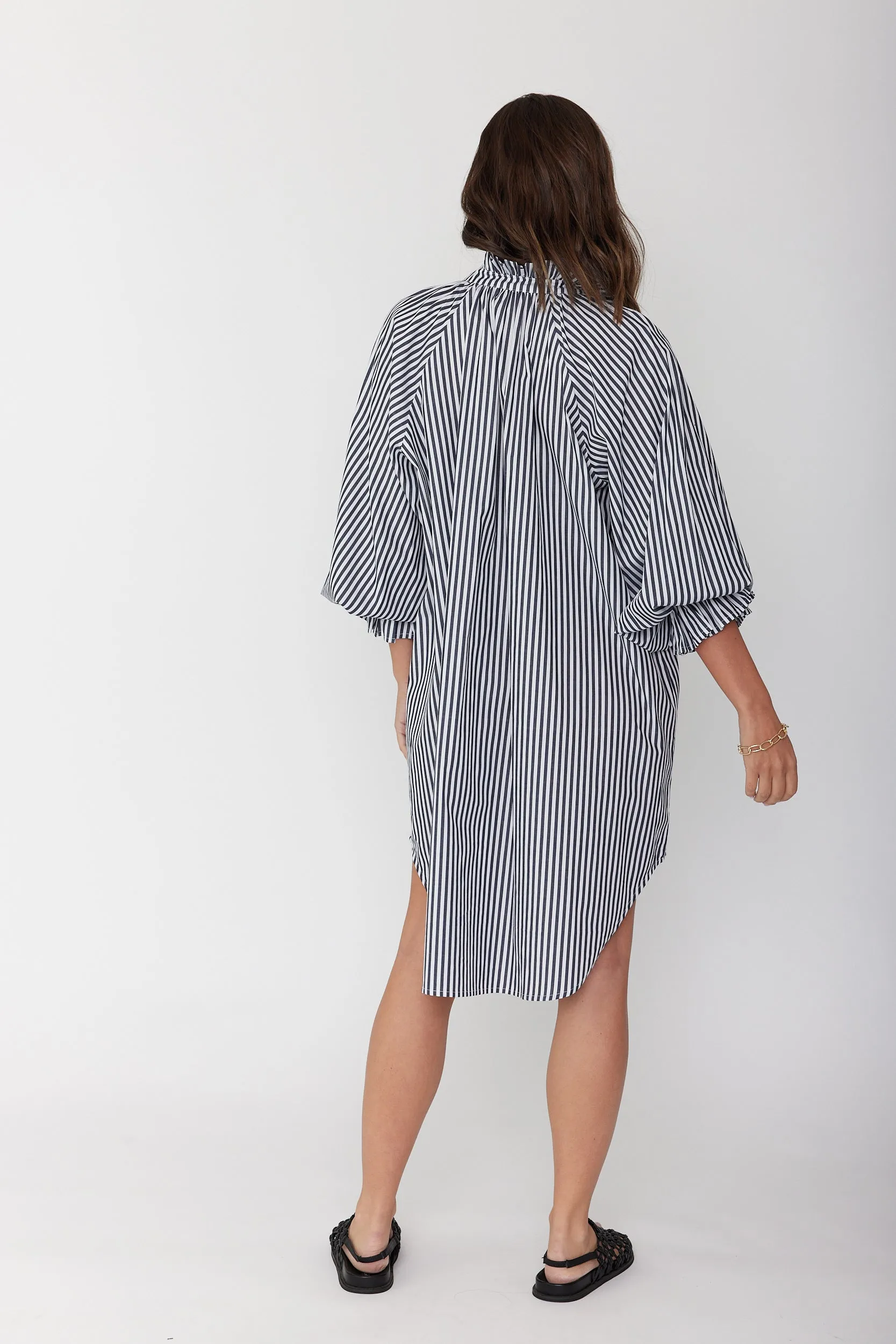 LYCIUM Black Striped Dress: Sophisticated & Elegant